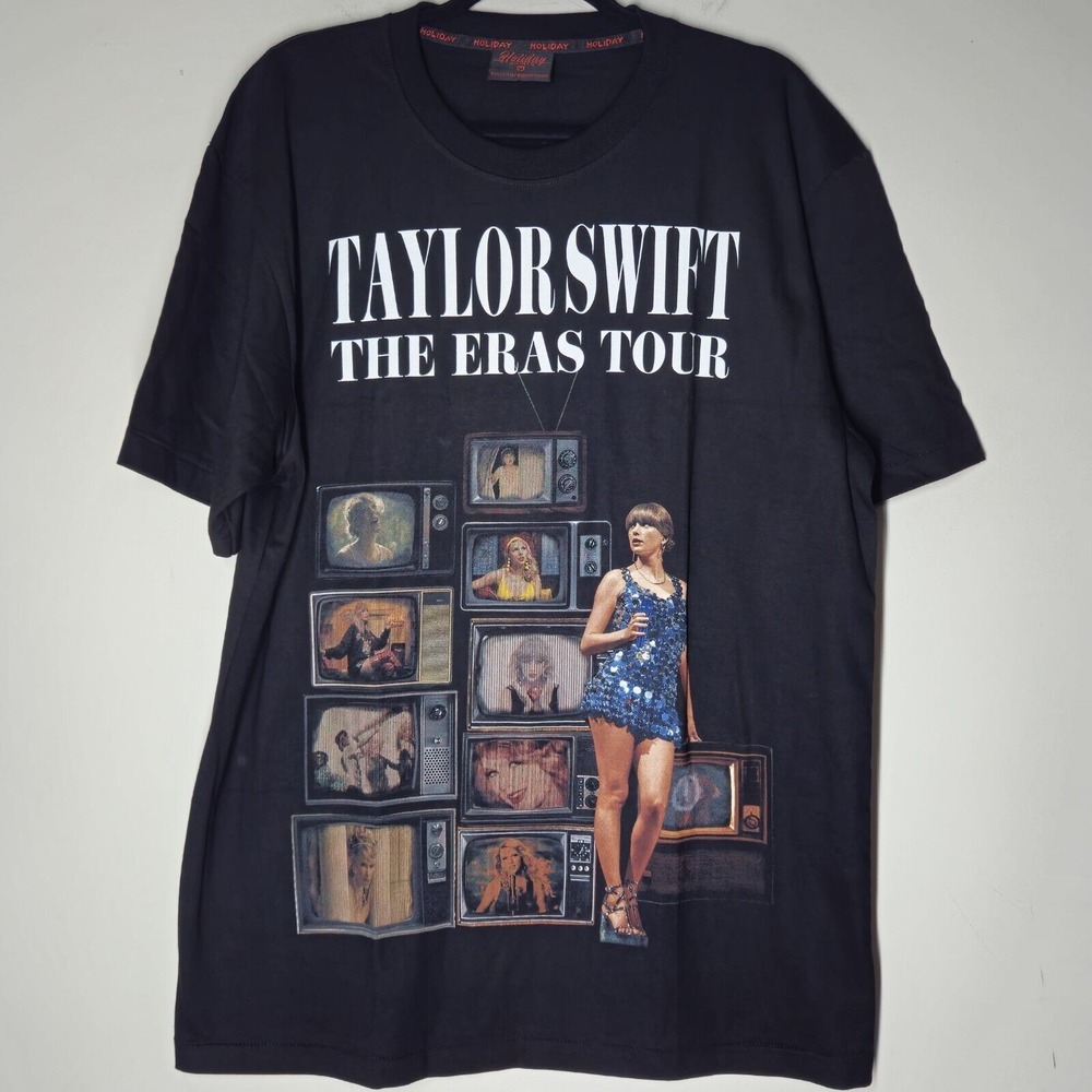 Taylor Swift The Eras Tour T Shirt M Double-Sided Graphic Print Holiday Music